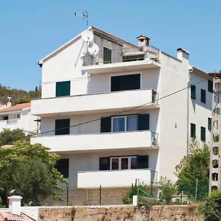 Apartment Ritam *